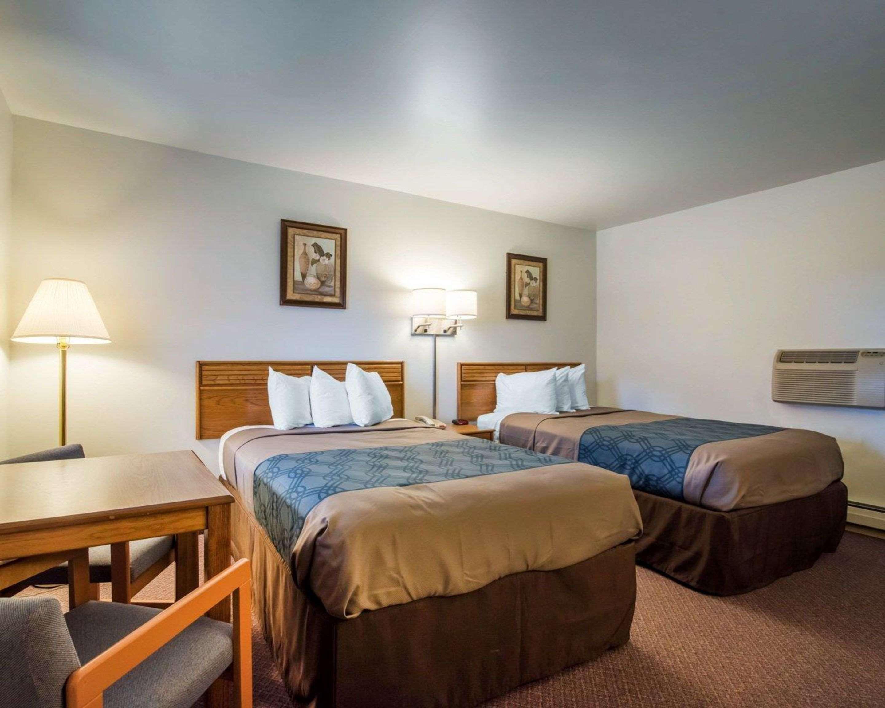 Econo Lodge St Albans Town เซนต์อัลแบนส์ ภายนอก รูปภาพ